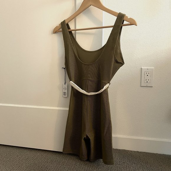 WeWoreWhat Tops - Weworewhat Olive Green Scoop Bodysuit XS NWT